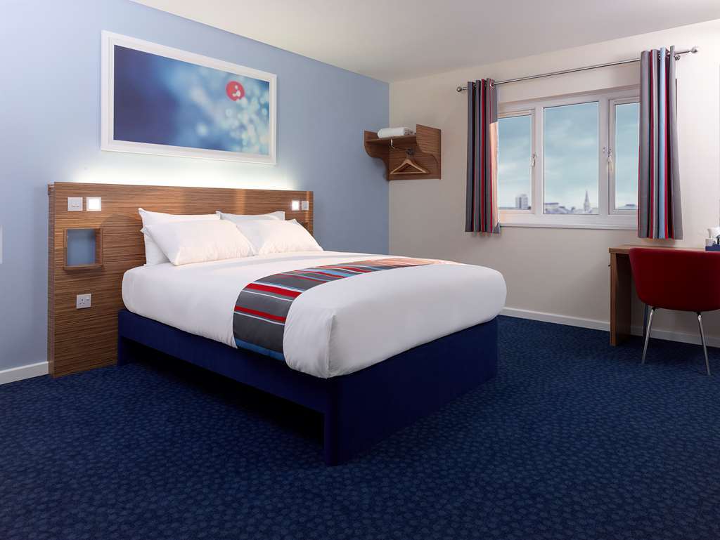 Travelodge Chester Warrington Road Pokój zdjęcie