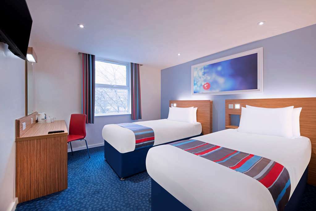 Travelodge Chester Warrington Road Pokój zdjęcie