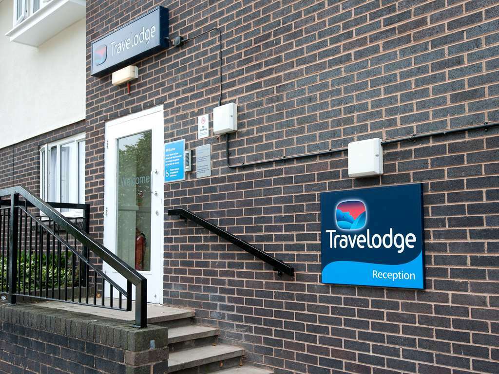 Travelodge Chester Warrington Road Zewnętrze zdjęcie